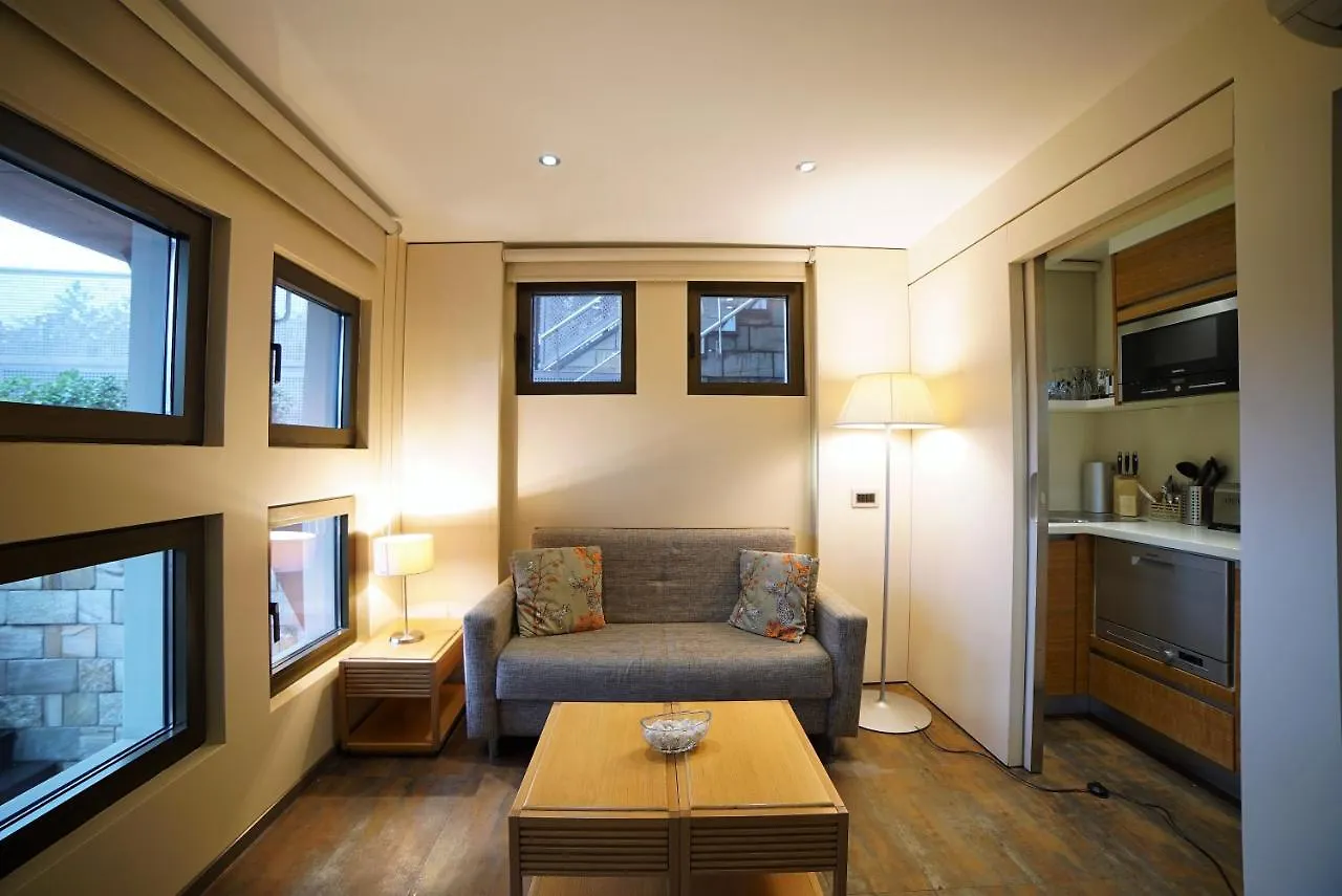 Deris Bosphorus Lodge Apartments Istanbul Turkey
