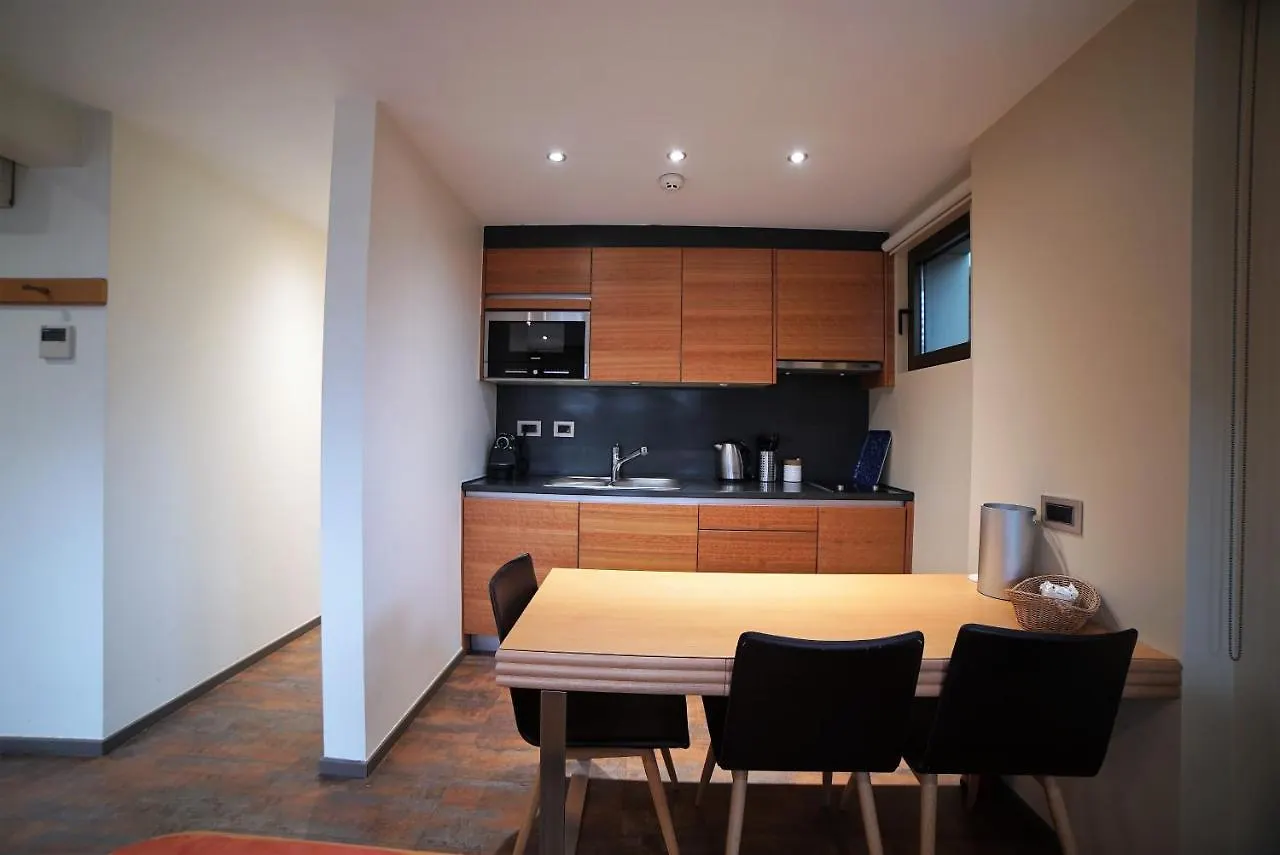 Deris Bosphorus Lodge Apartments Istanbul Turkey